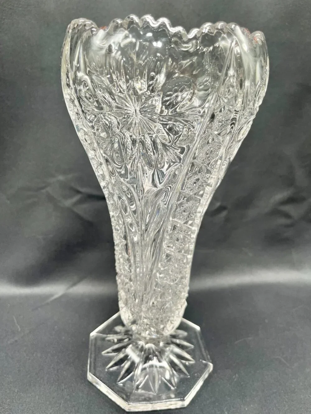 Stunning Vintage La Rochelle AKA Cosmos Clear by Imperial Glass-Ohio Vase